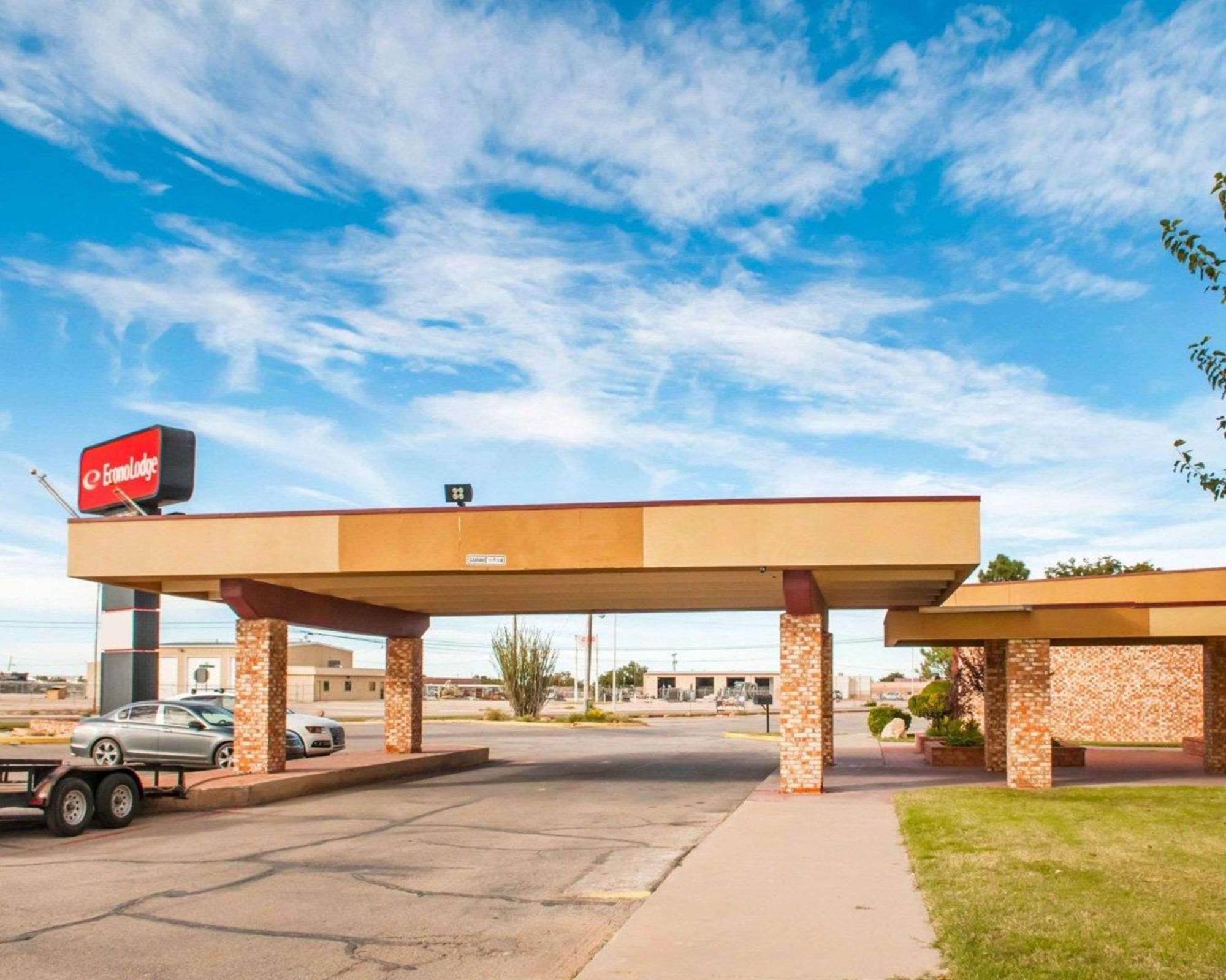 Econo Lodge Carlsbad Caverns Area Exterior photo