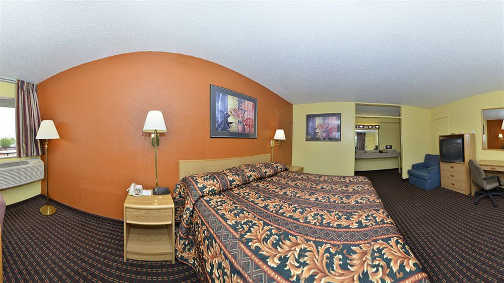 Econo Lodge Carlsbad Caverns Area Exterior photo